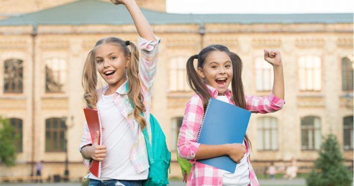 Best Dental Care Practices for Kids During the Summer Holidays